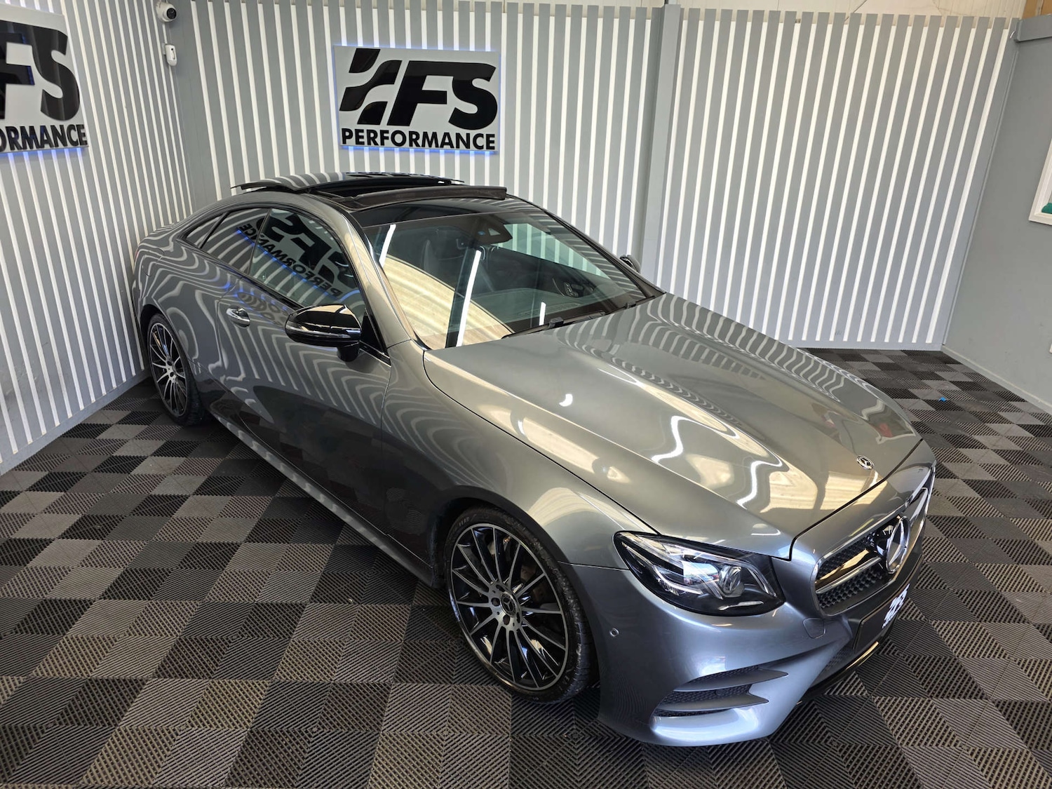 Used Mercedes-Benz E-Class 2018 for sale - 76144448: Photo 12
