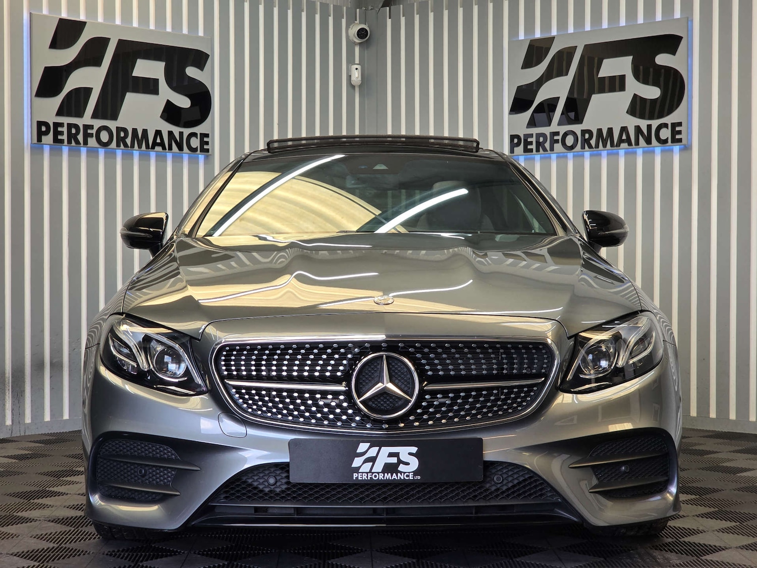 Used Mercedes-Benz E-Class 2018 for sale - 76144448: Photo 2