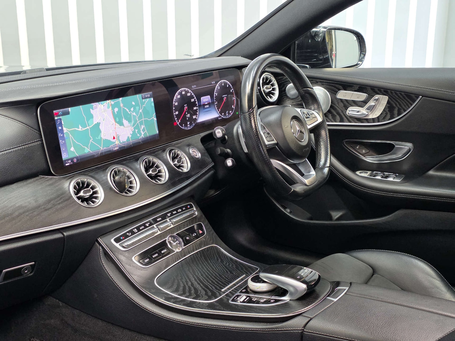 Used Mercedes-Benz E-Class 2018 for sale - 76144448: Photo 8