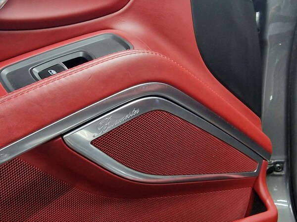 Used Porsche 911 2016 for sale - 69888119: Photo 10