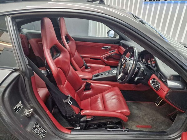 Used Porsche 911 2016 for sale - 69888119: Photo 21