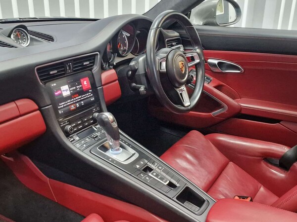 Used Porsche 911 2016 for sale - 69888119: Photo 37