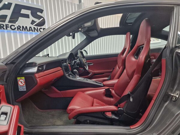 Used Porsche 911 2016 for sale - 69888119: Photo 38