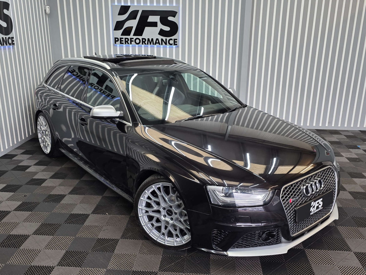 Used Audi RS4 2013 for sale - 76082863: Photo 34