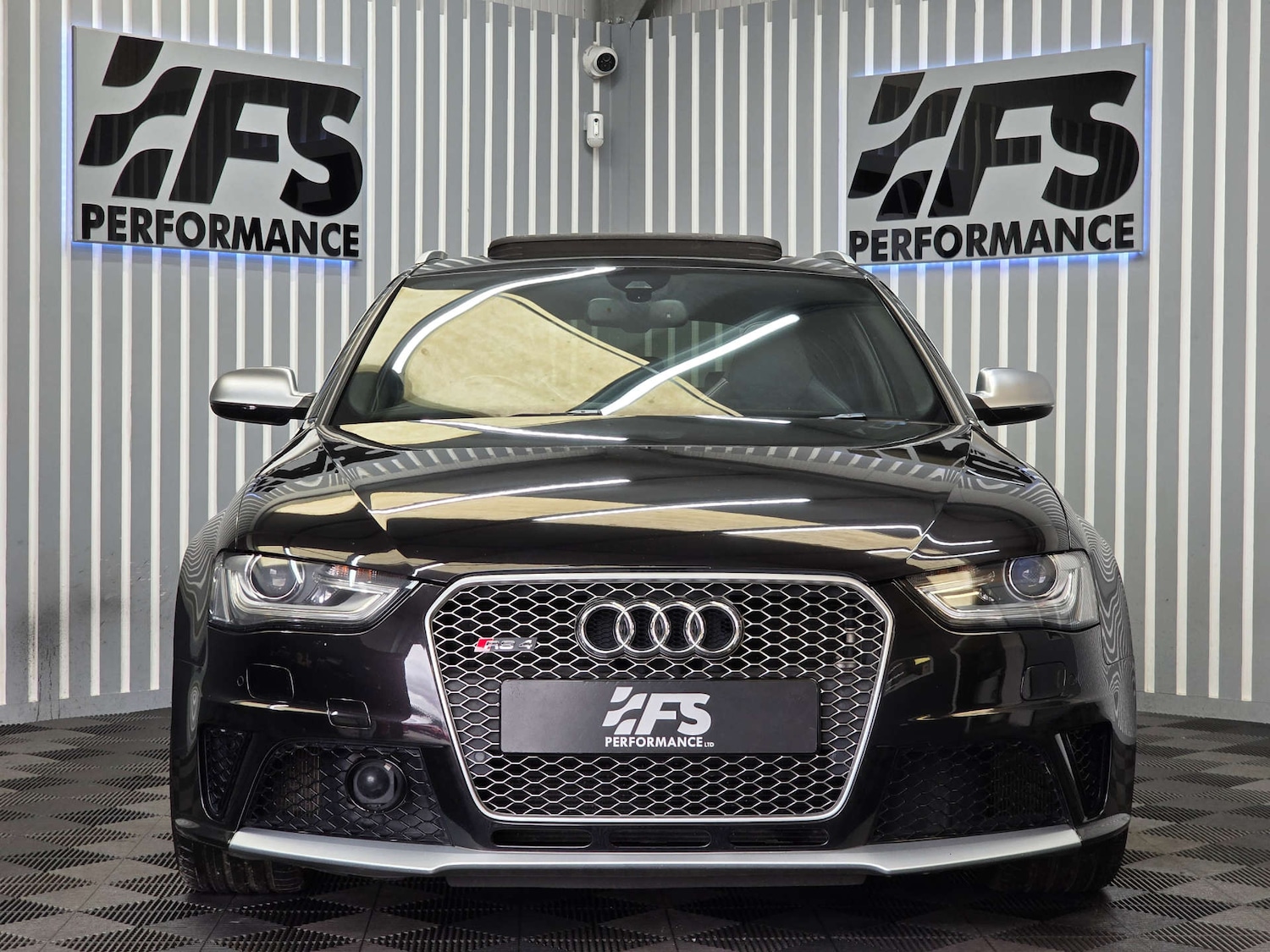 Used Audi RS4 2013 for sale - 76082863: Photo 44