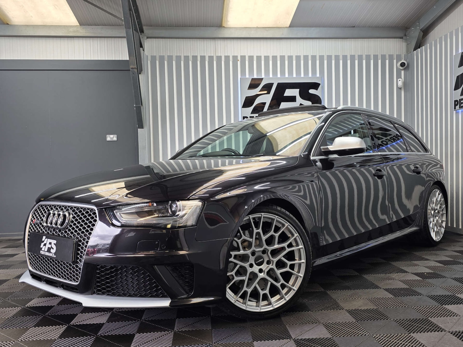 Used Audi RS4 2013 for sale - 76082863: Photo 45
