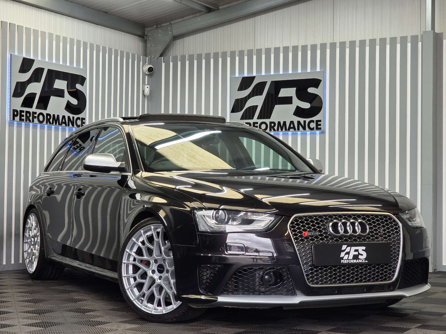 Used Audi RS4 2013 for sale - 76082863: Photo 49
