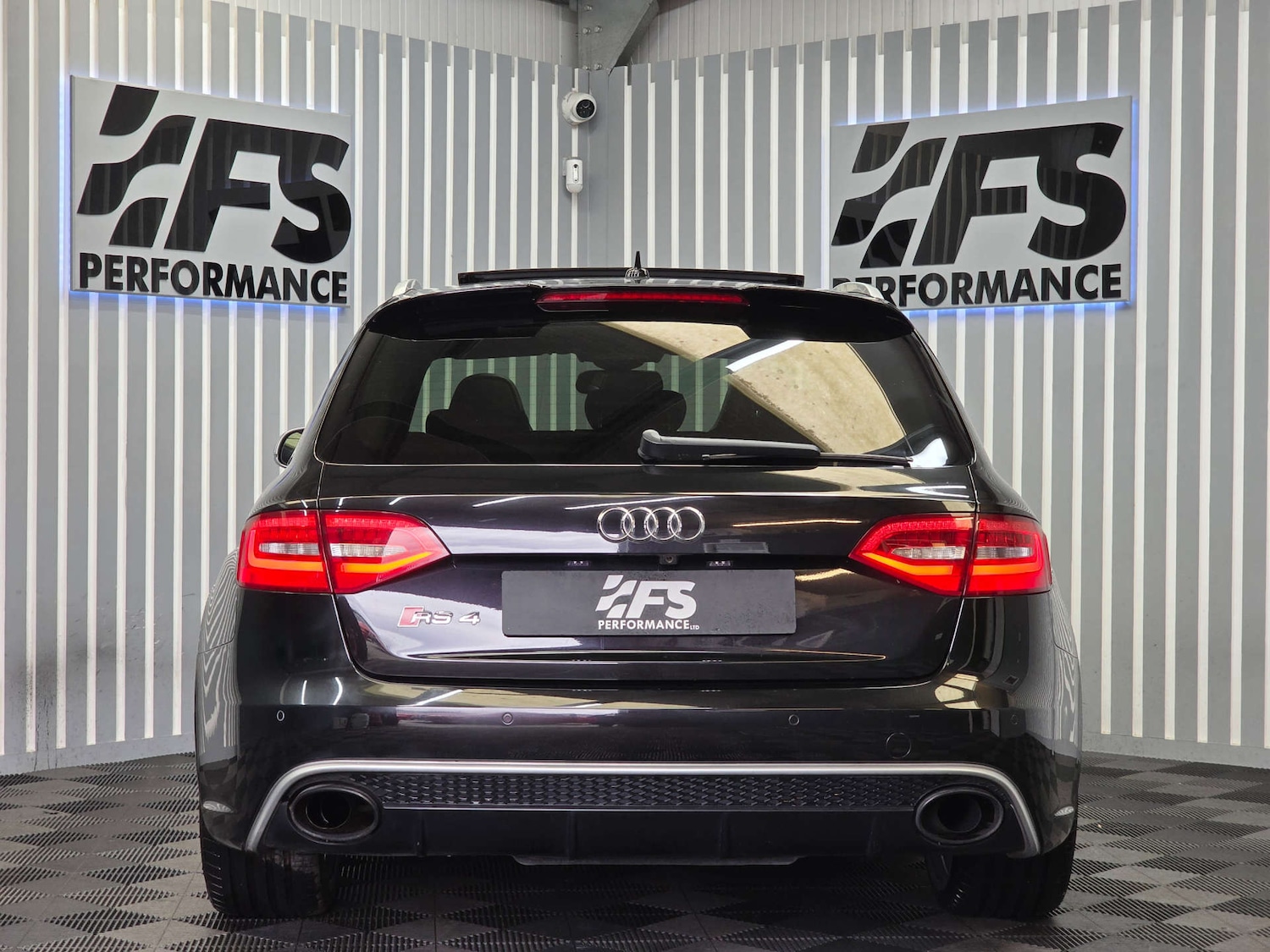 Used Audi RS4 2013 for sale - 76082863: Photo 5