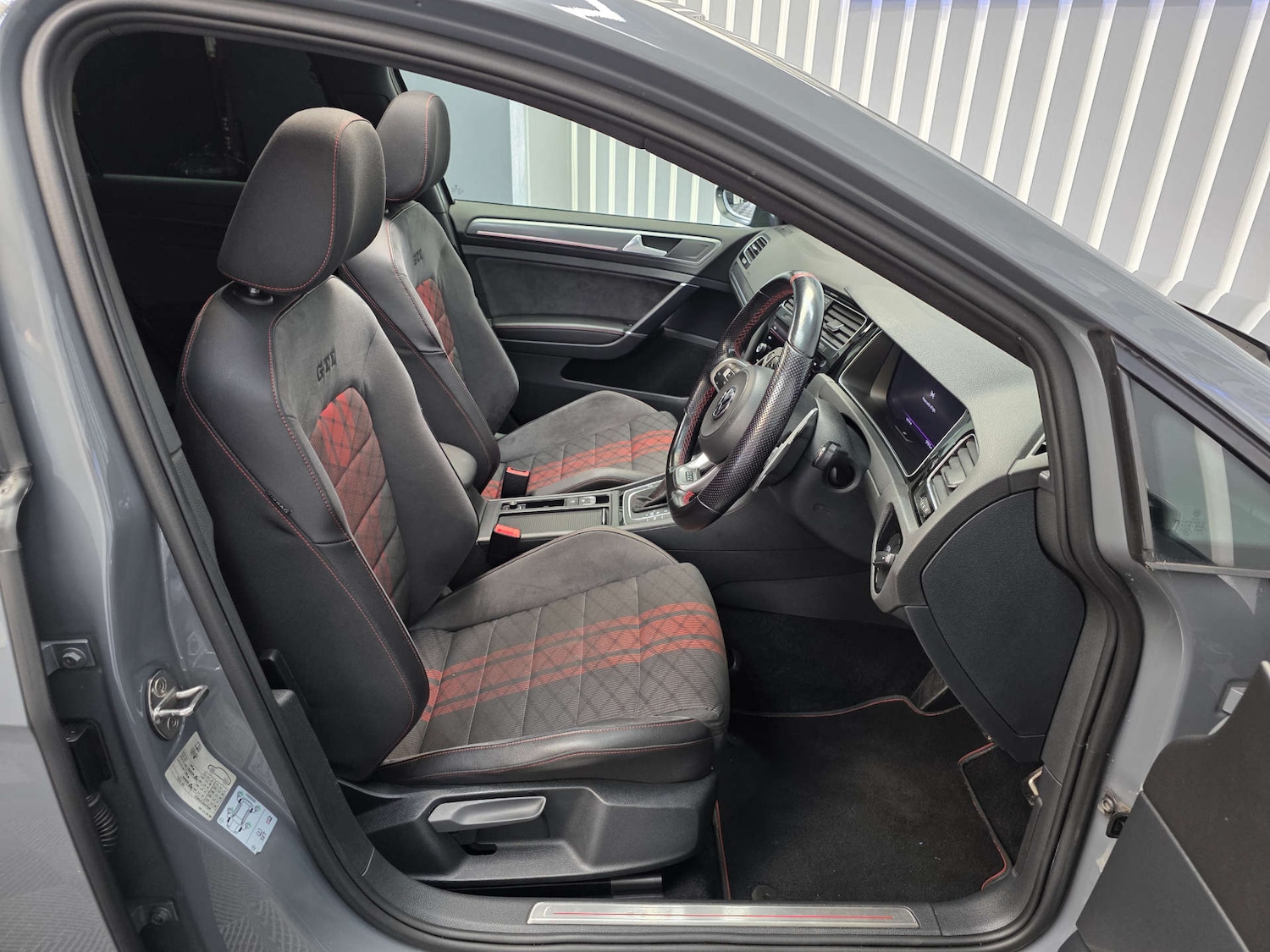 Used Volkswagen Golf 2019 for sale - 76601633: Photo 21