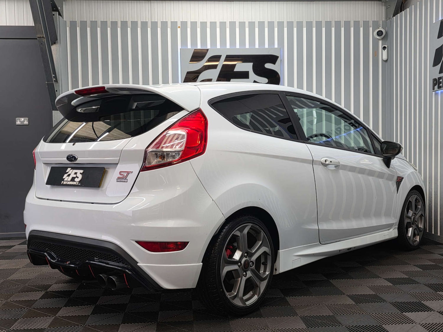 Used Ford Fiesta 2017 for sale - 77613776: Photo 6