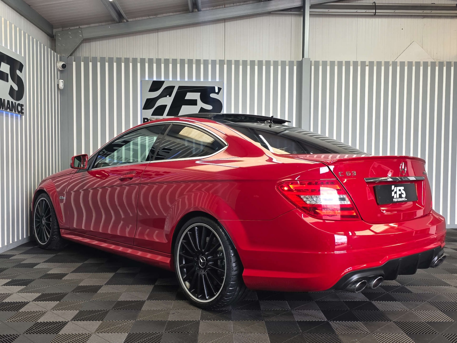 Used Mercedes-Benz C Class 2012 for sale - 76601943: Photo 4