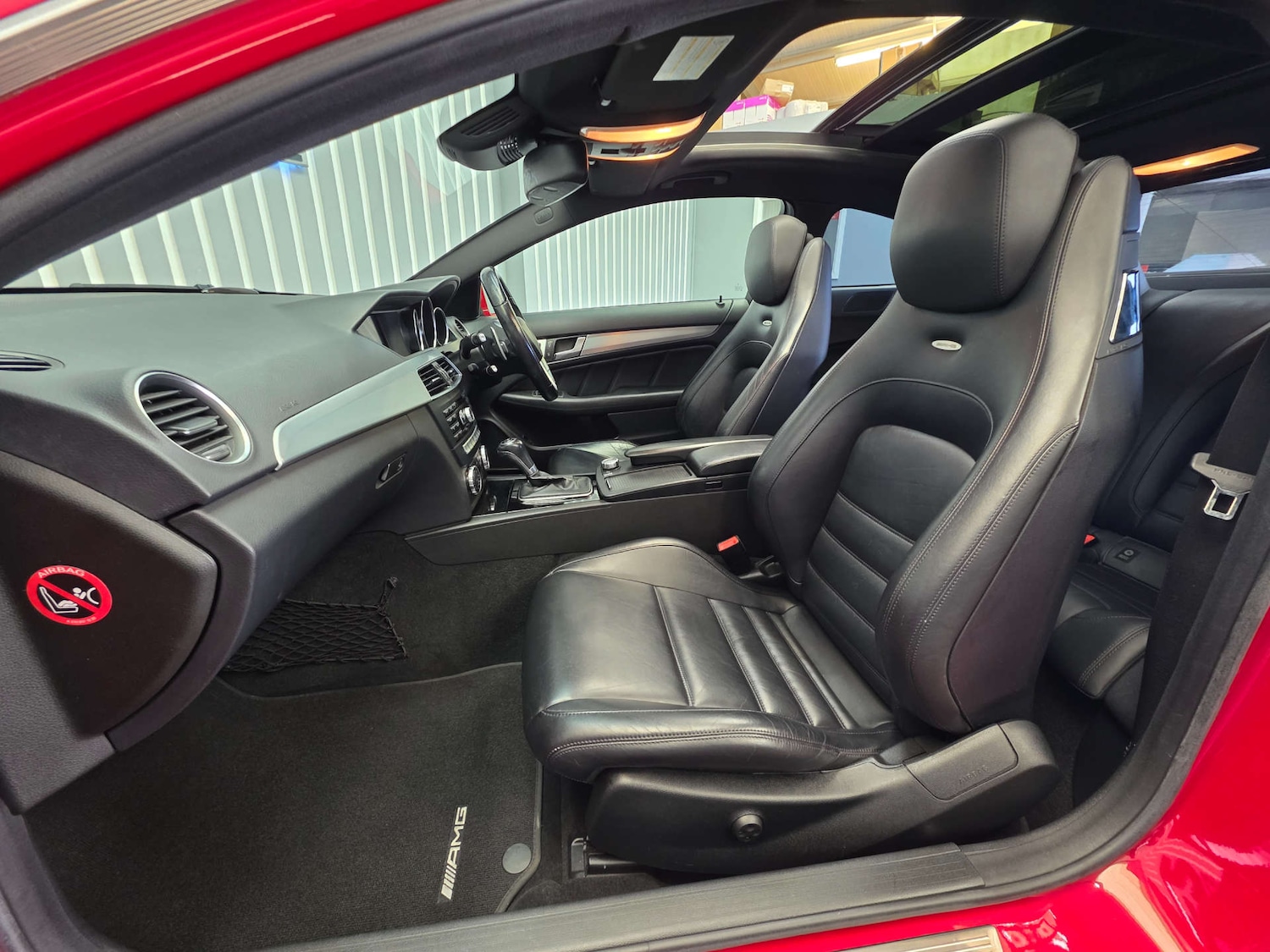 Used Mercedes-Benz C Class 2012 for sale - 76601943: Photo 9