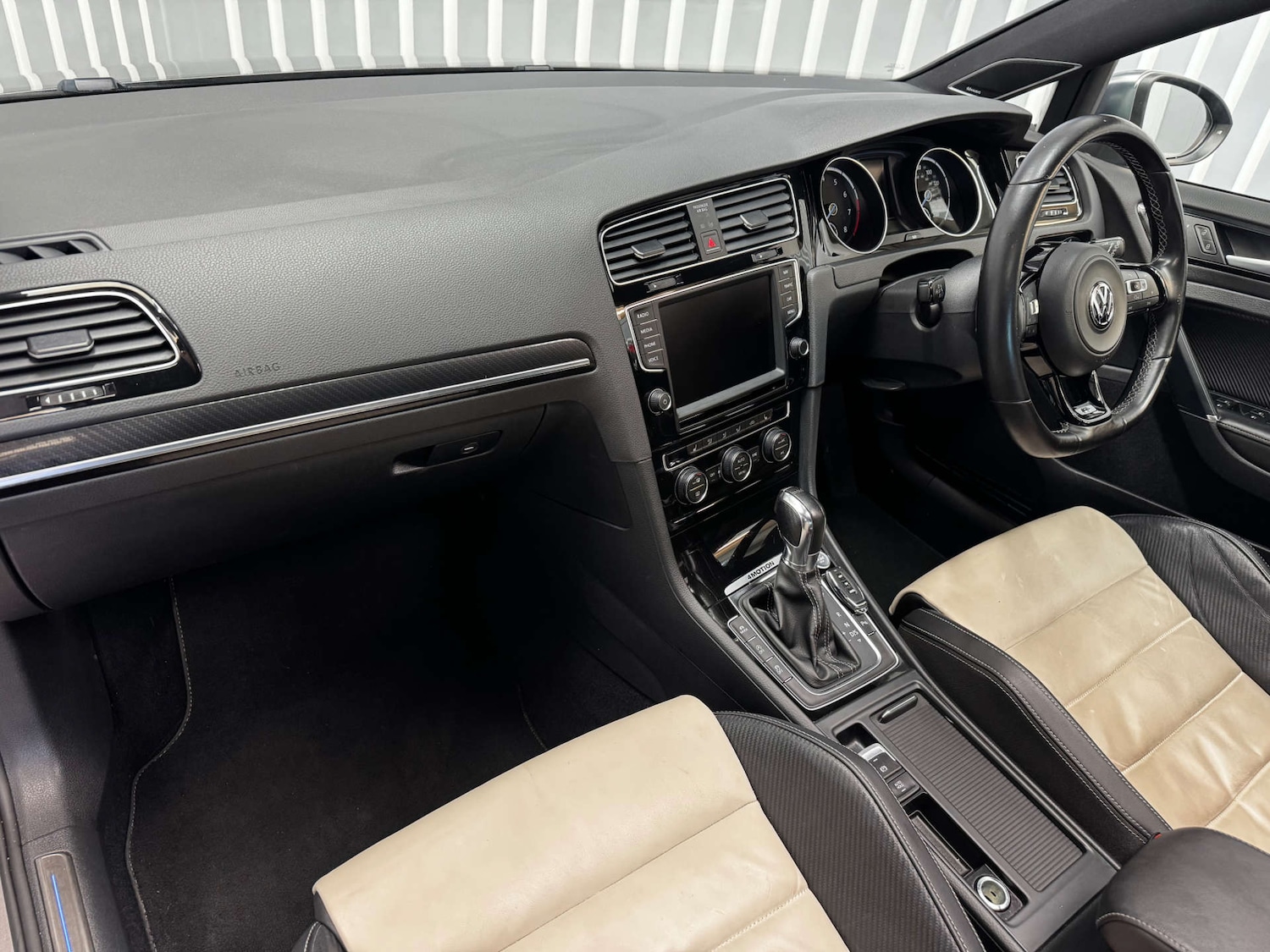 Used Volkswagen Golf 2015 for sale - 77236271: Photo 35