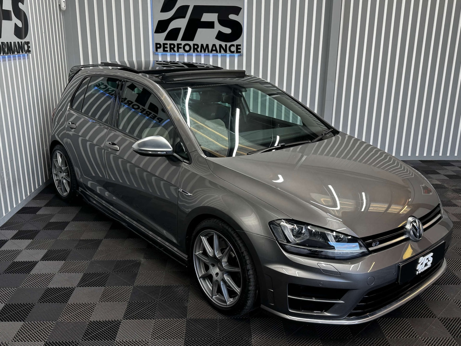 Used Volkswagen Golf 2015 for sale - 77236271: Photo 41