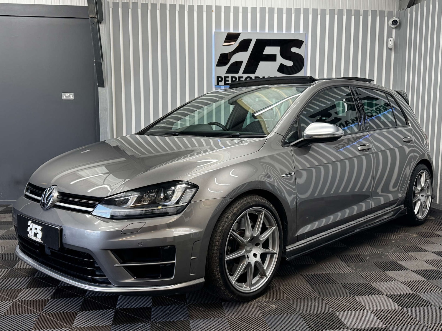 Used Volkswagen Golf 2015 for sale - 77236271: Photo 42