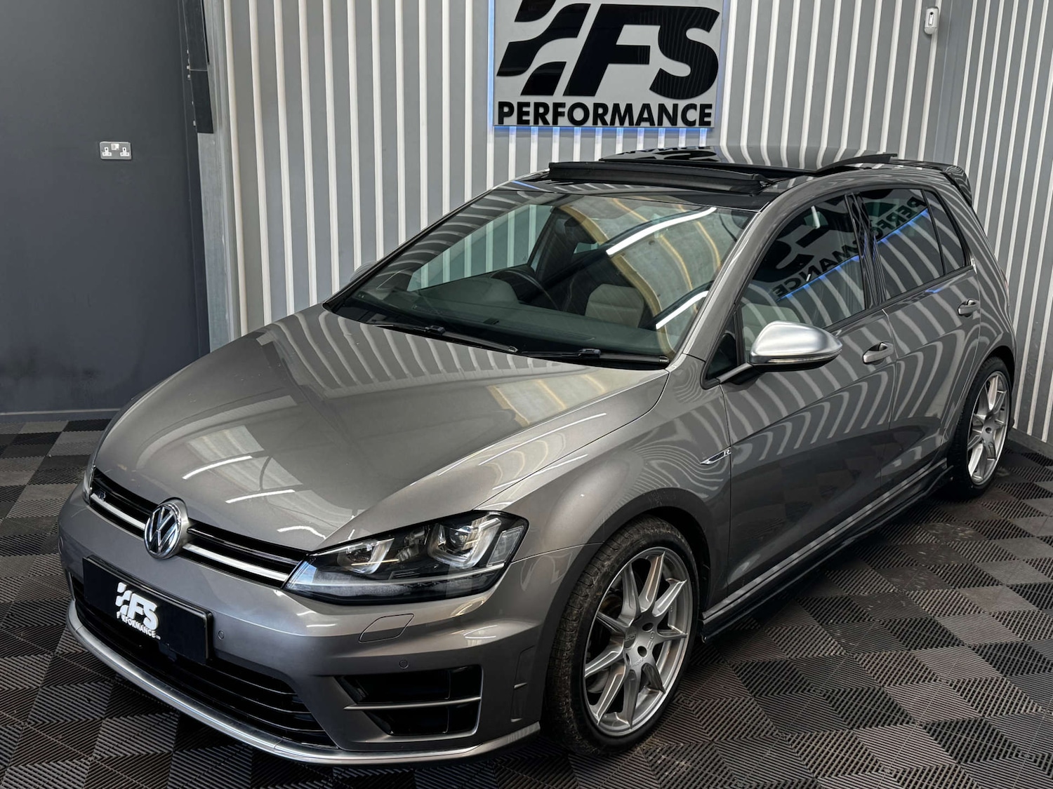 Used Volkswagen Golf 2015 for sale - 77236271: Photo 44