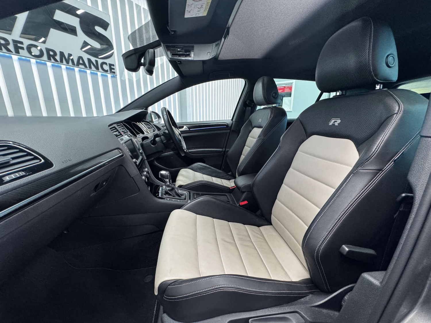 Used Volkswagen Golf 2015 for sale - 77236271: Photo 9