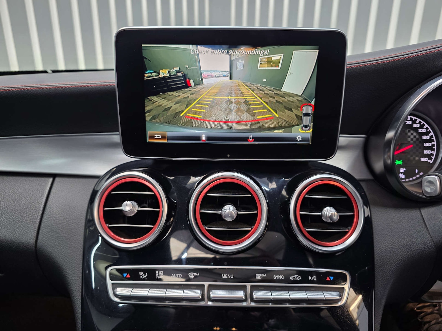 Used Mercedes-Benz C Class 2017 for sale - 77328594: Photo 11