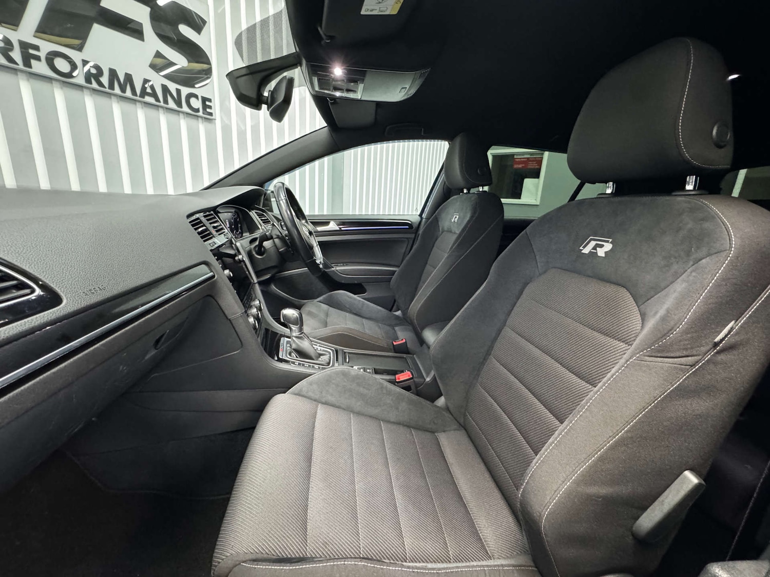 Used Volkswagen Golf 2017 for sale - 77161971: Photo 13