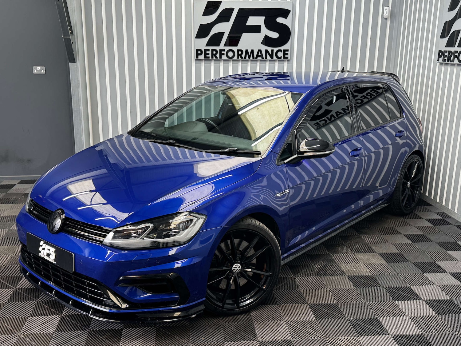 Used Volkswagen Golf 2017 for sale - 77161971: Photo 3