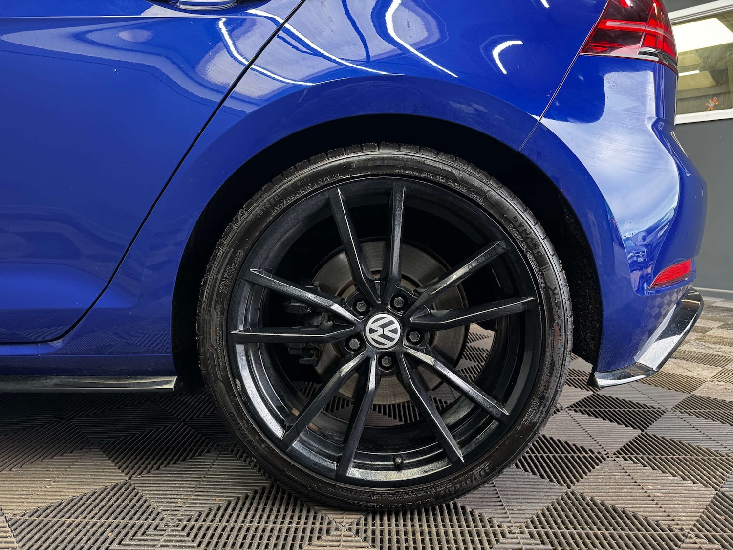 Used Volkswagen Golf 2017 for sale - 77161971: Photo 9