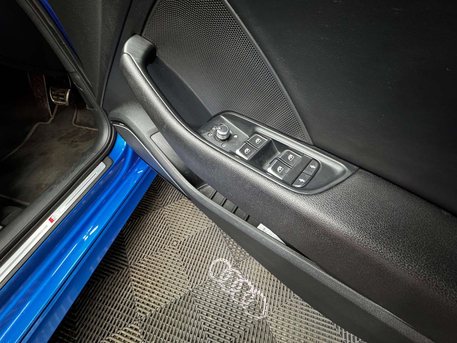 Used Audi S3 2017 for sale - 77704373: Photo 22