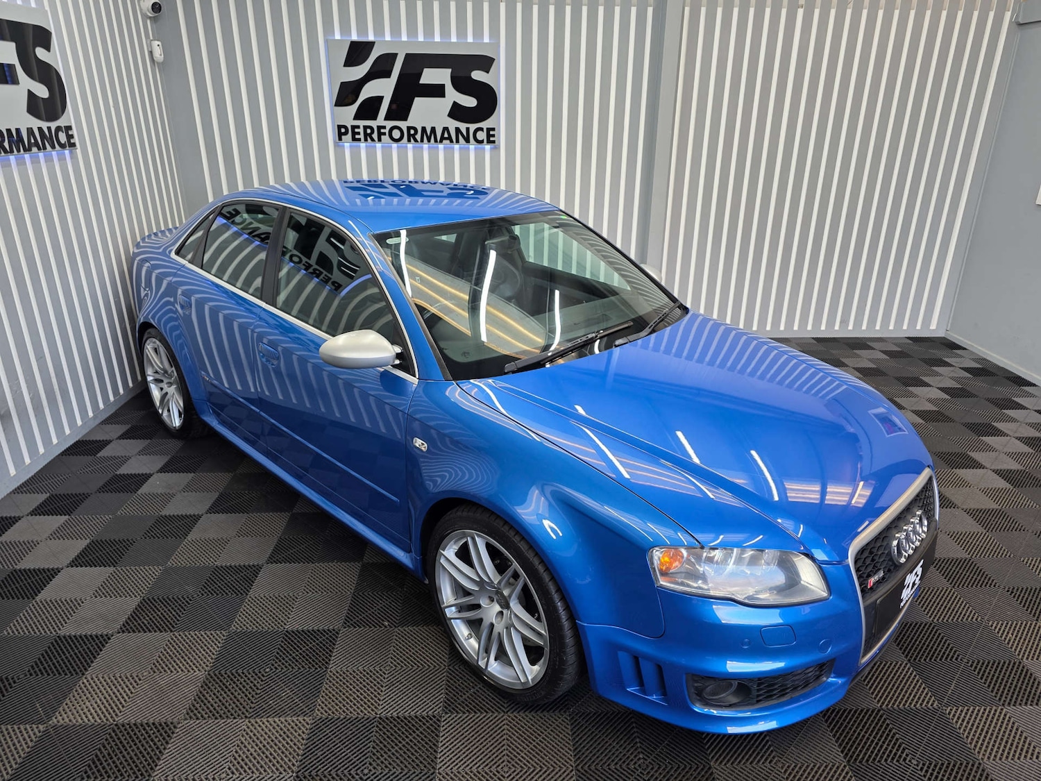 Used Audi RS4 2006 for sale - 76698062: Photo 17