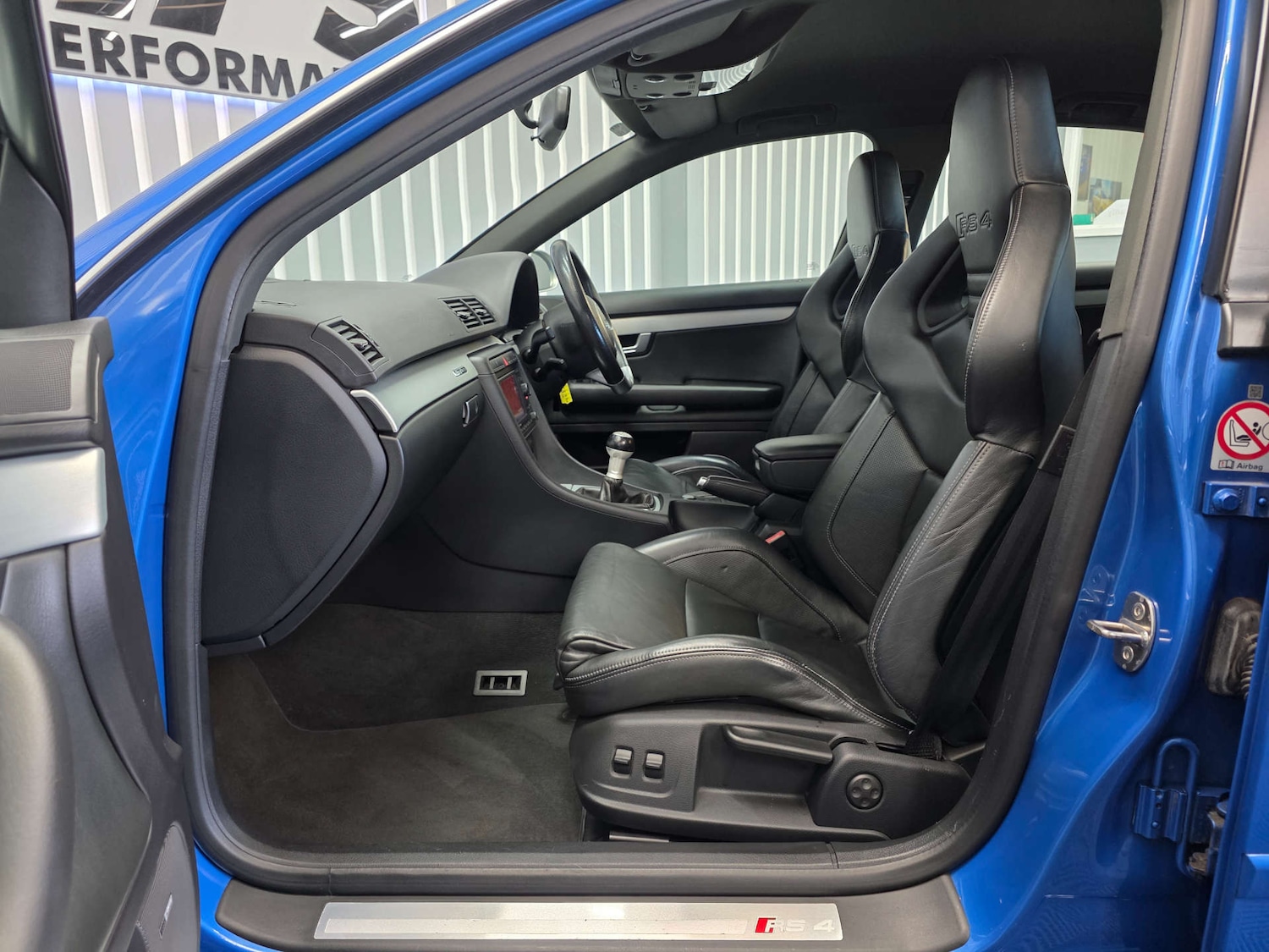 Used Audi RS4 2006 for sale - 76698062: Photo 45