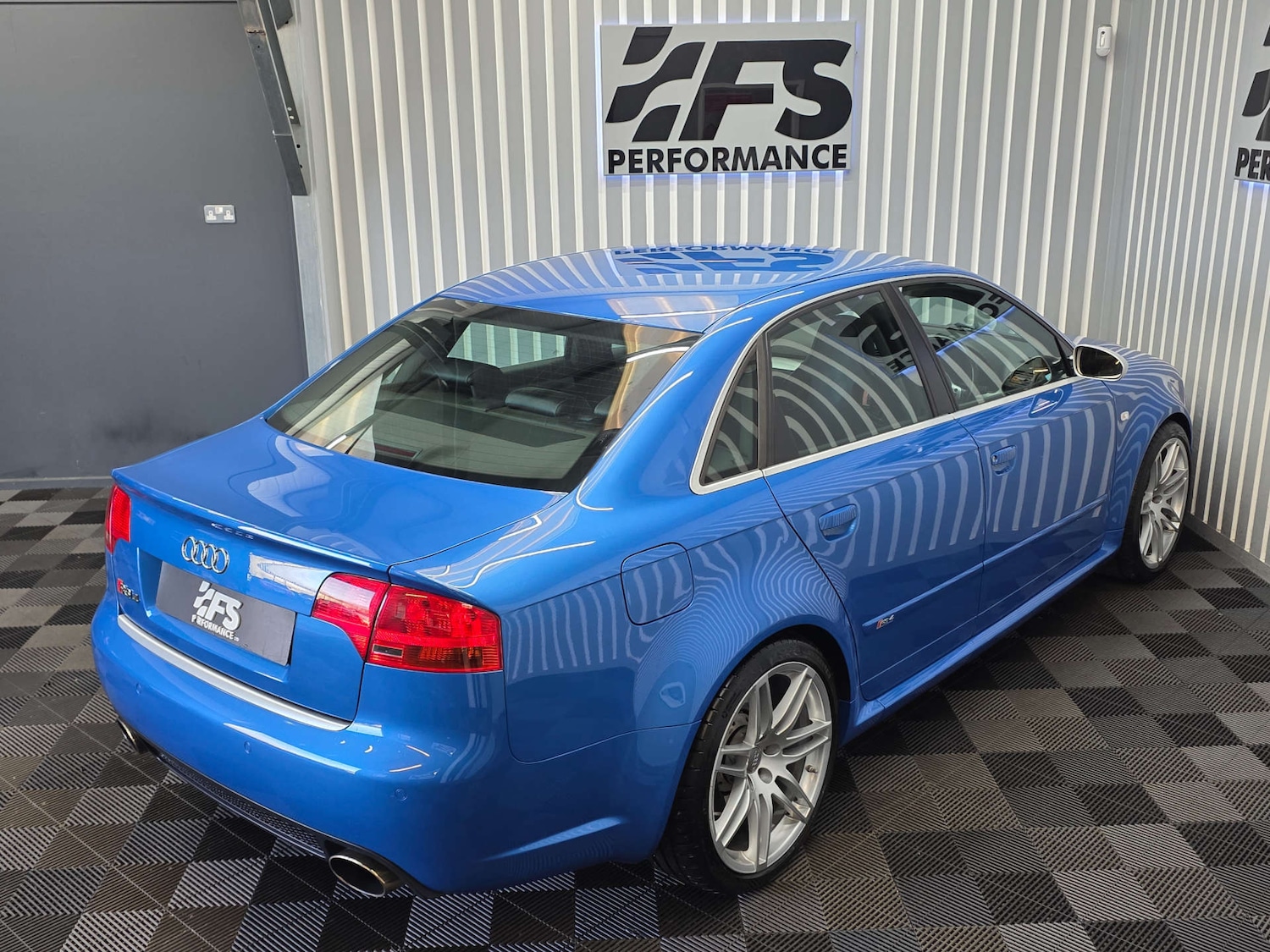 Used Audi RS4 2006 for sale - 76698062: Photo 51