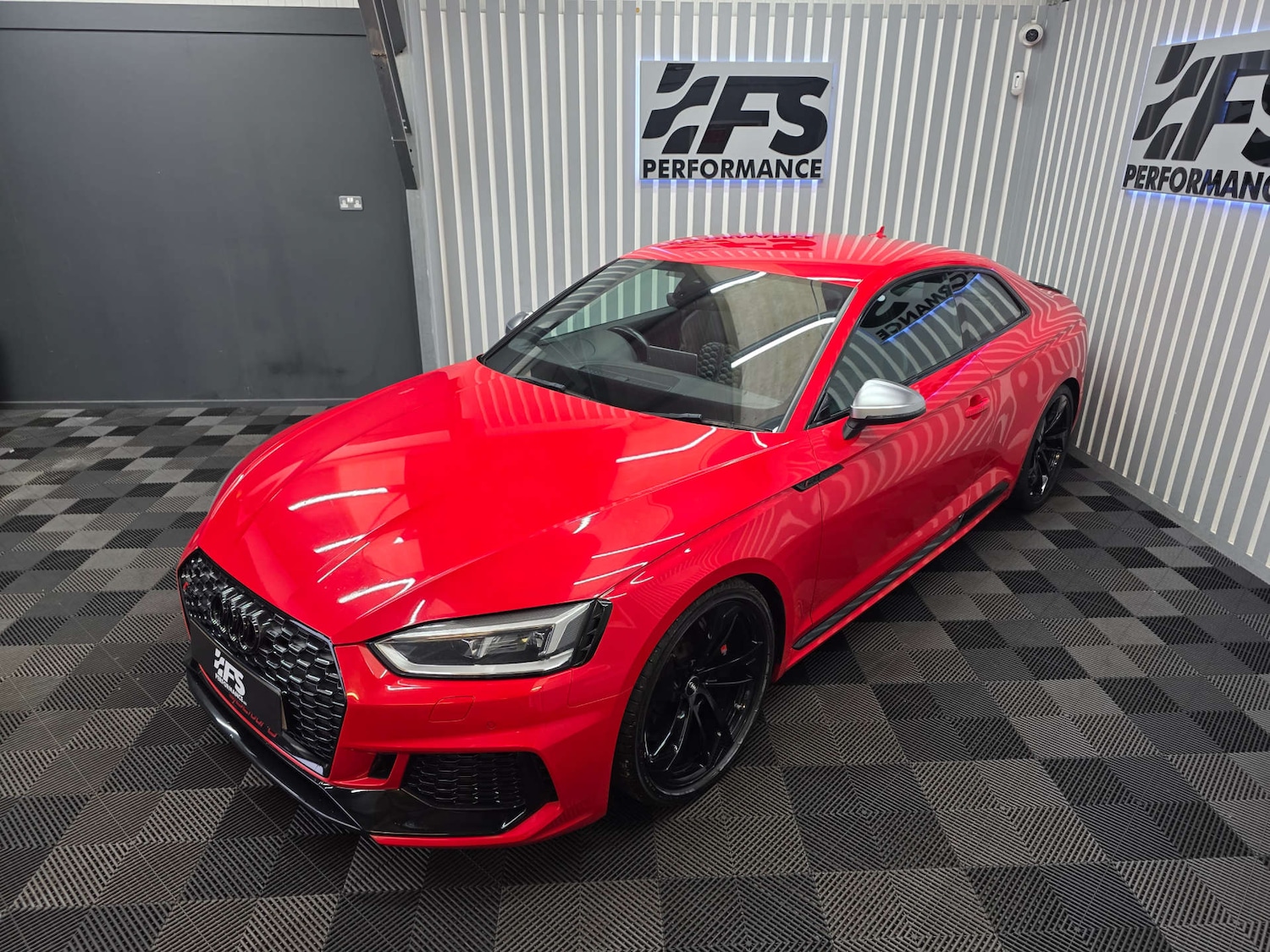Used Audi RS5 2017 for sale - 76665402: Photo 16
