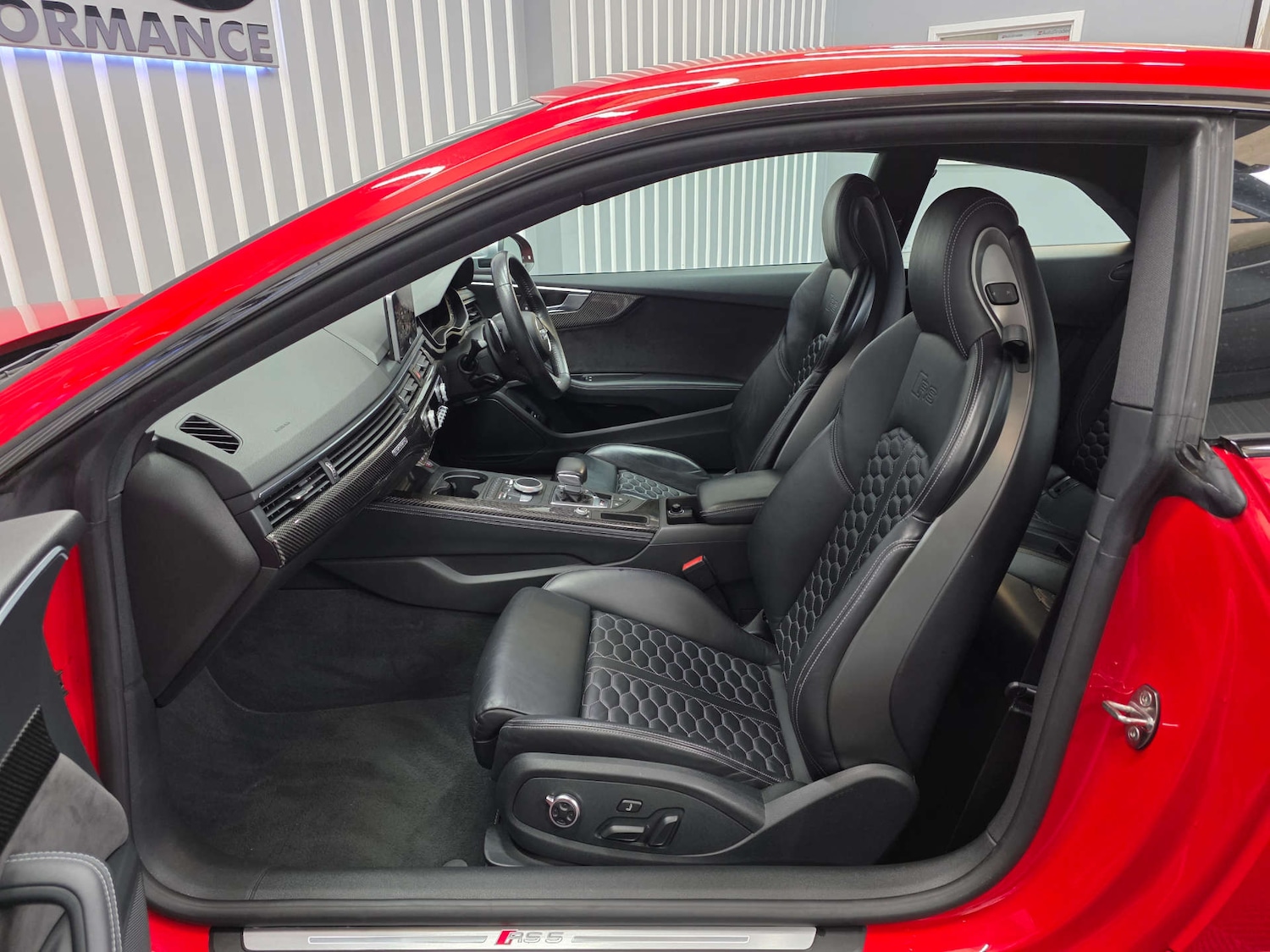 Used Audi RS5 2017 for sale - 76665402: Photo 22