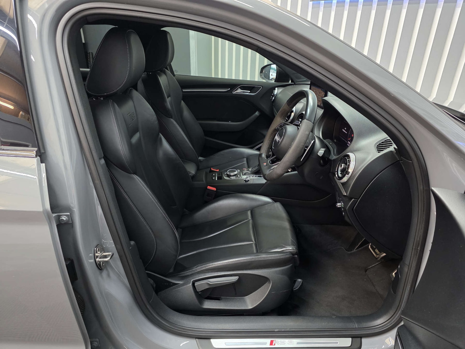 Used Audi RS3 2020 for sale - 78186886: Photo 21