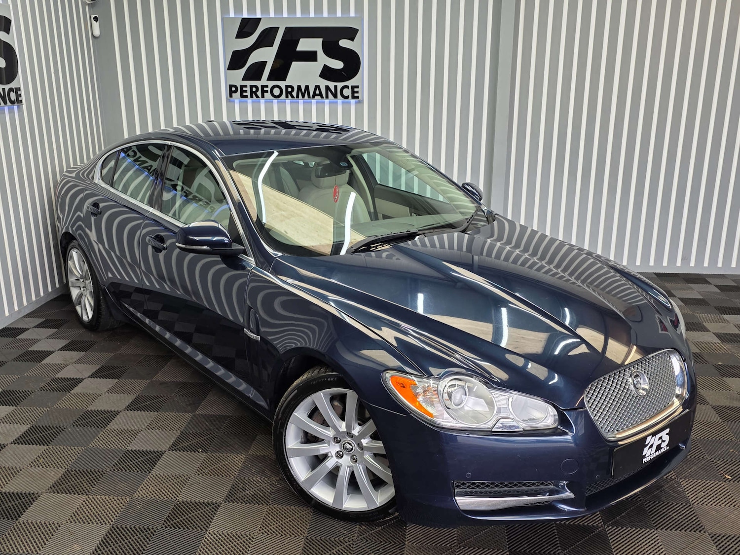 Used Jaguar XF 2010 for sale - 77583903: Photo 38