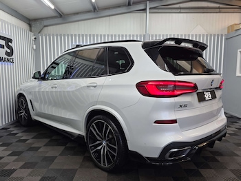 Used BMW X5 2018 for sale - 76911458: Photo