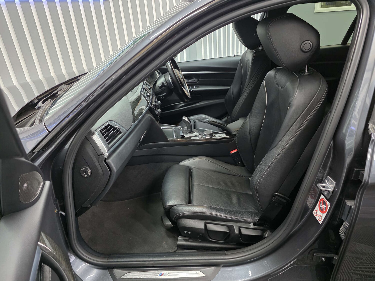 Used BMW 3 Series 2017 for sale - 78186887: Photo 23