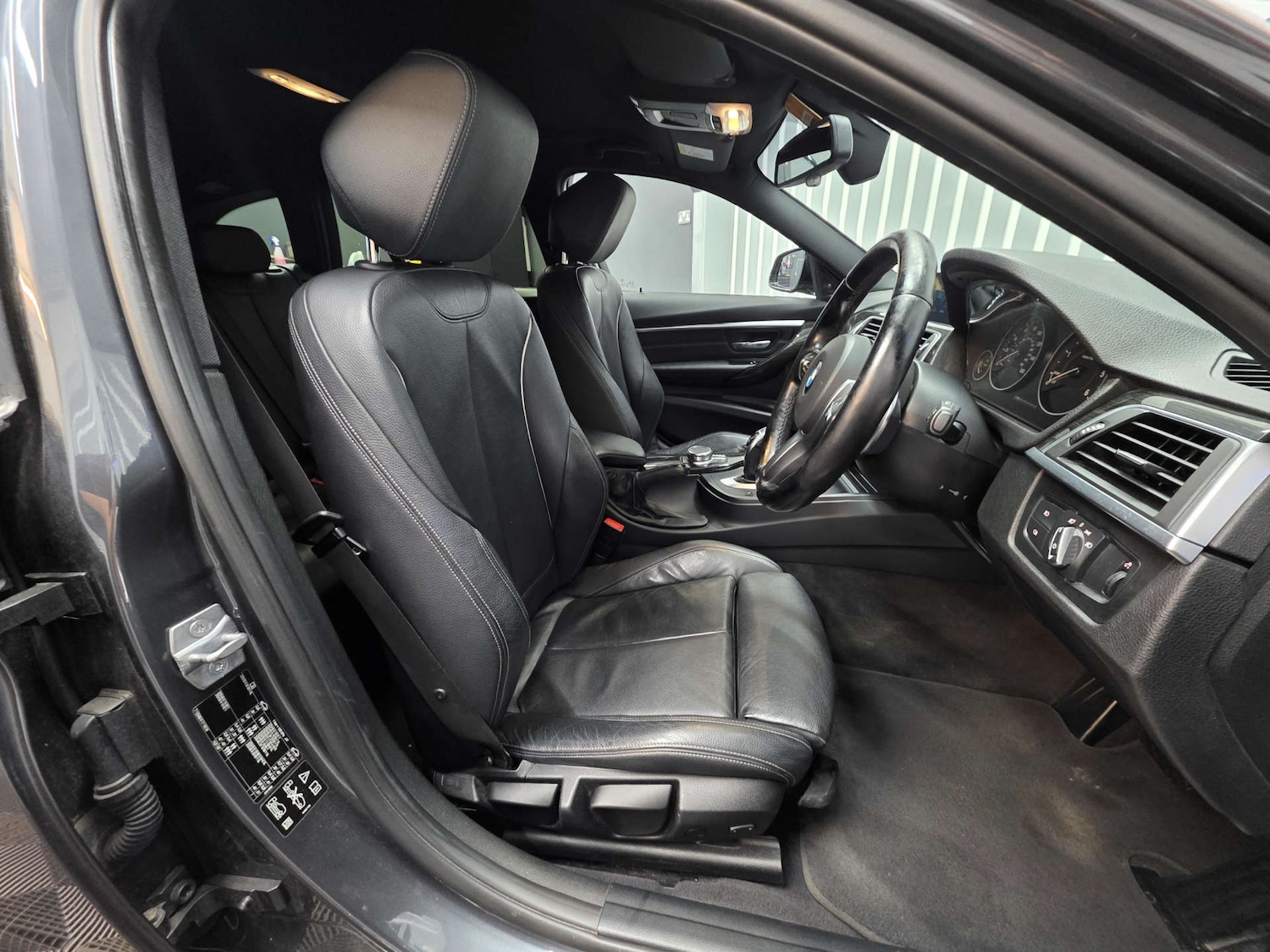 Used BMW 3 Series 2017 for sale - 78186887: Photo 7