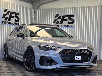 Audi - RS4 Avant