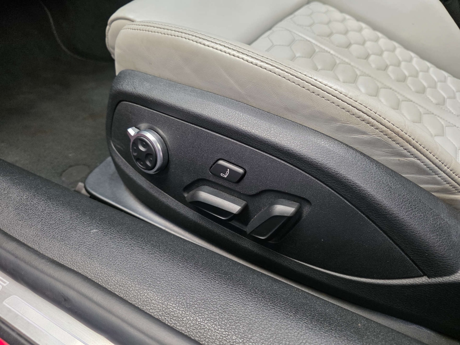 Used Audi RS5 2017 for sale - 77926995: Photo 13