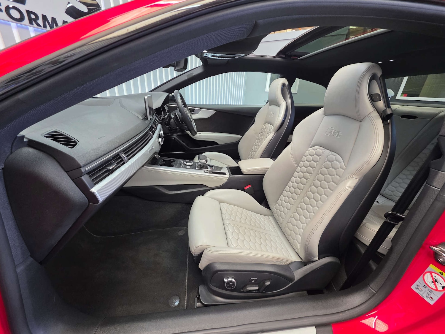 Used Audi RS5 2017 for sale - 77926995: Photo 9