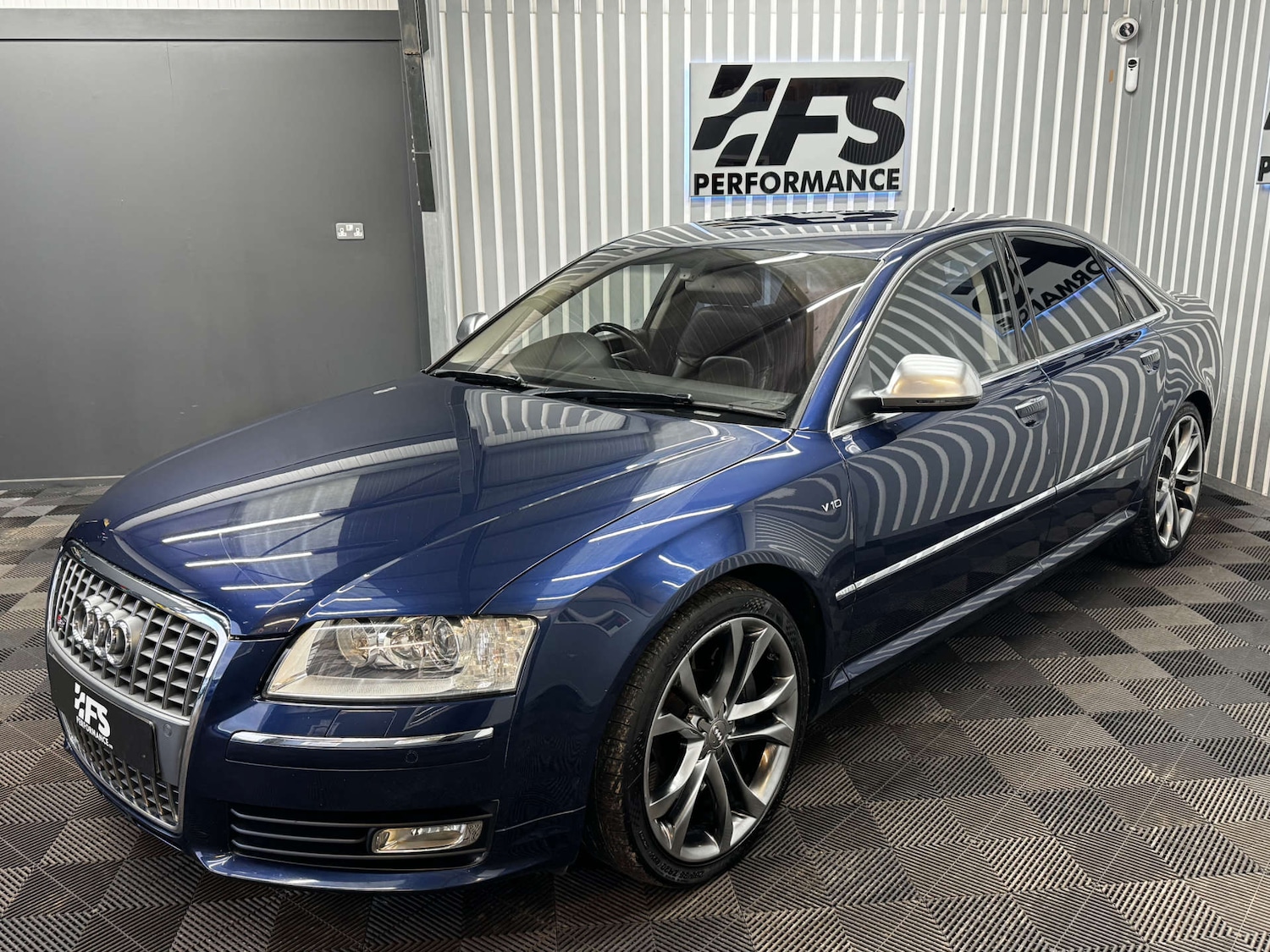 Used Audi S8 2009 for sale - 77704376: Photo 17