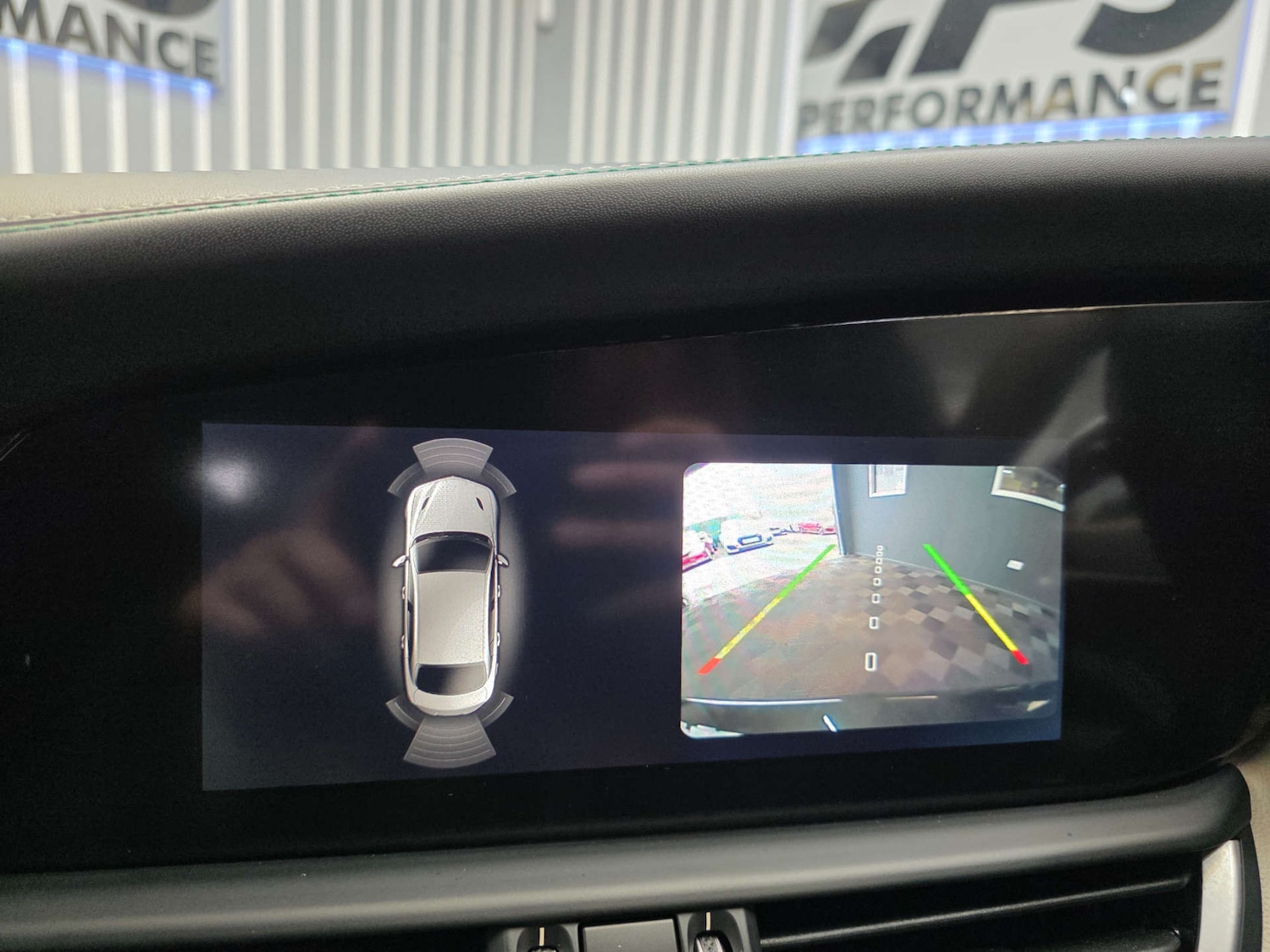 Used Alfa Romeo Giulia 2017 for sale - 77990003: Photo 13