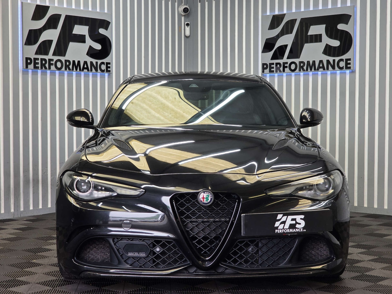 Used Alfa Romeo Giulia 2017 for sale - 77990003: Photo 2