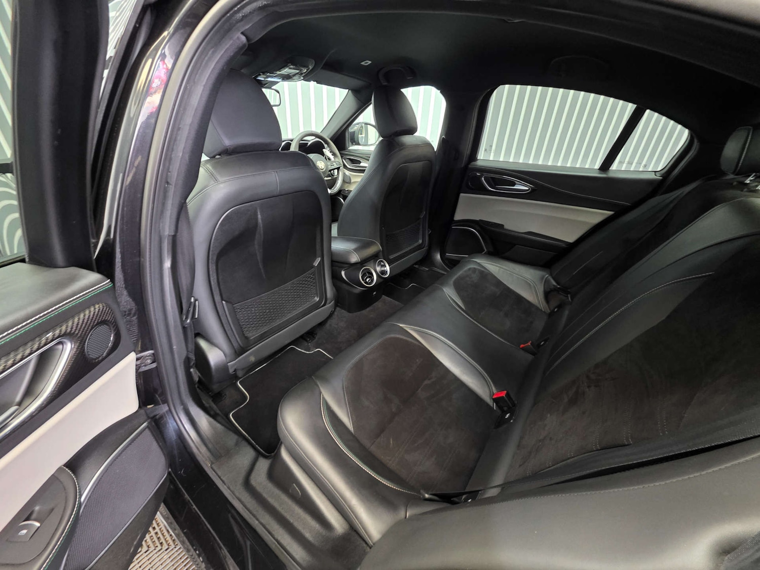 Used Alfa Romeo Giulia 2017 for sale - 77990003: Photo 26