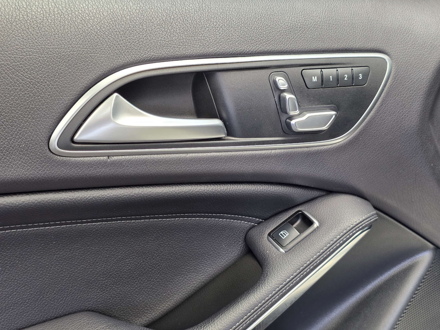 Used Mercedes-Benz A-Class 2016 for sale - 77079004: Photo 25