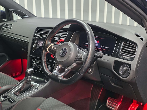 Used Volkswagen Golf 2018 for sale - 76082860: Photo 21