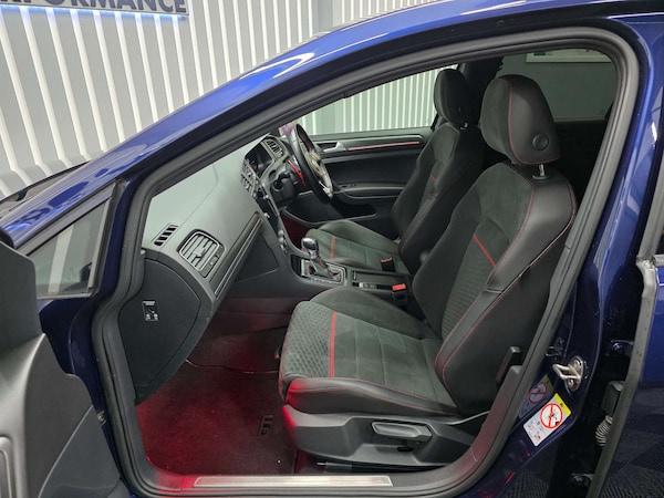 Used Volkswagen Golf 2018 for sale - 76082860: Photo 22