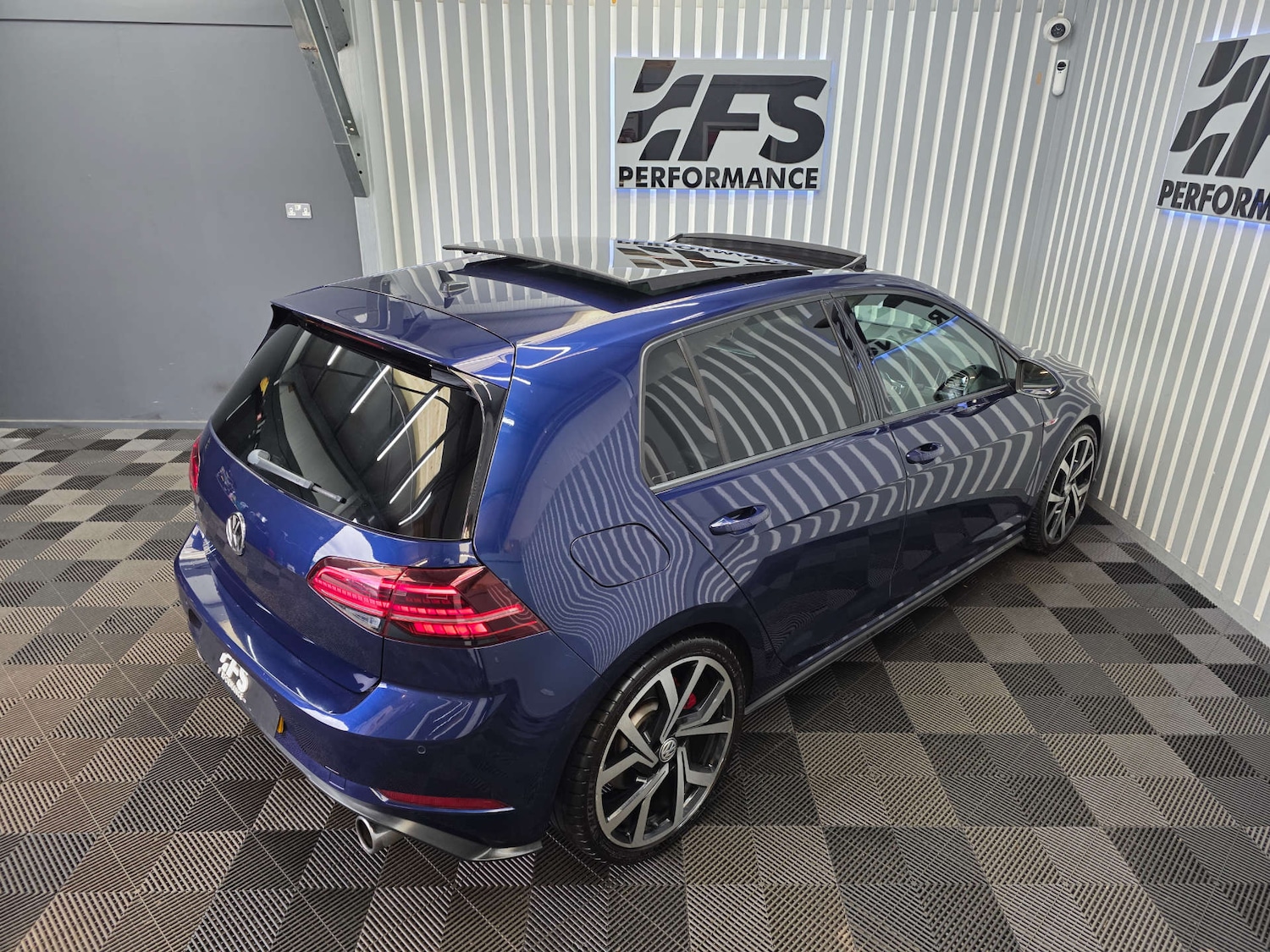 Used Volkswagen Golf 2017 for sale - 77681268: Photo 16