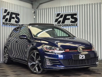 Used Volkswagen Golf 2017 for sale - 77681268: Photo