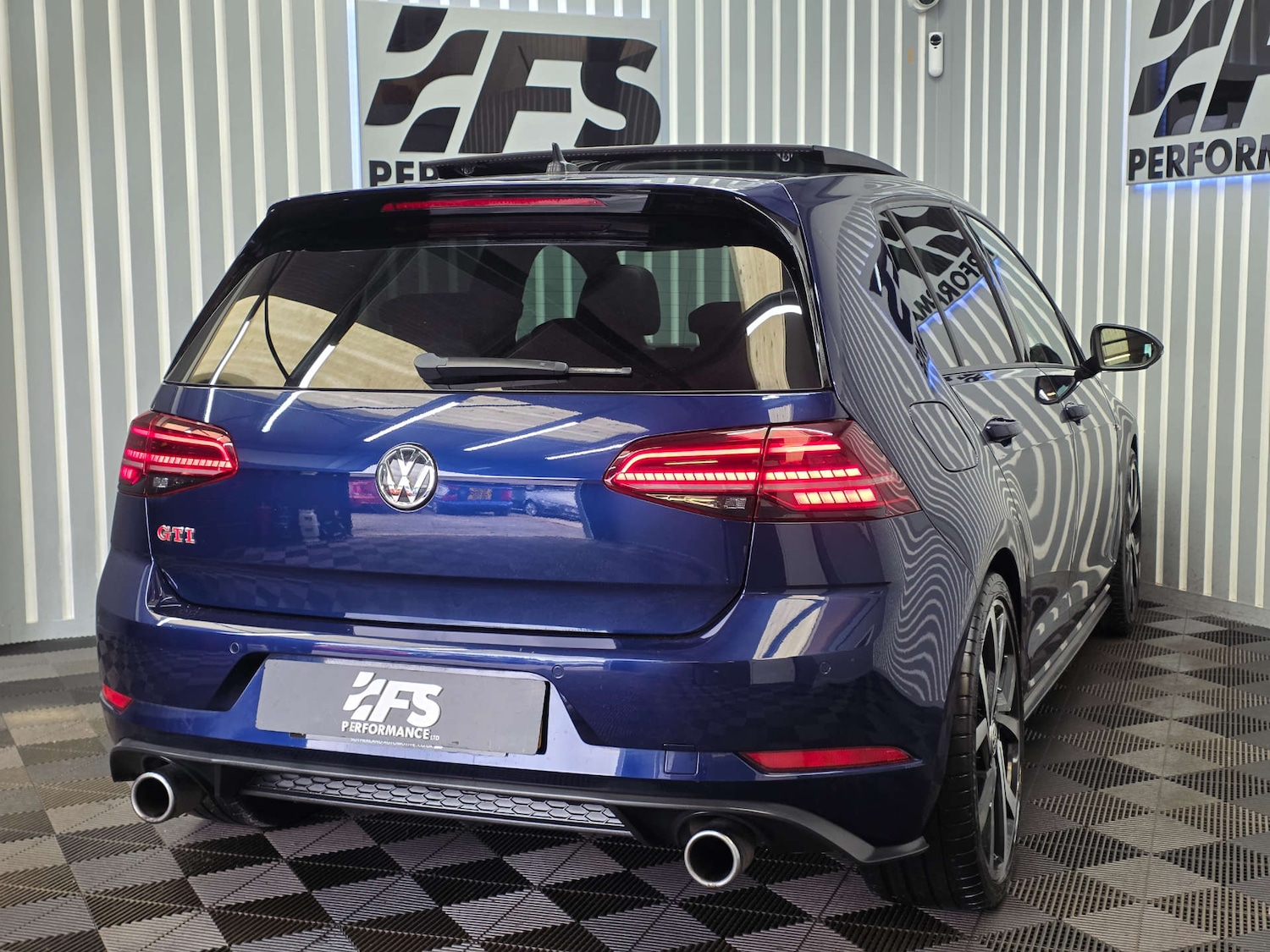 Used Volkswagen Golf 2017 for sale - 77681268: Photo 35