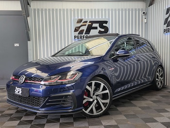 Used Volkswagen Golf 2017 for sale - 77681268: Photo